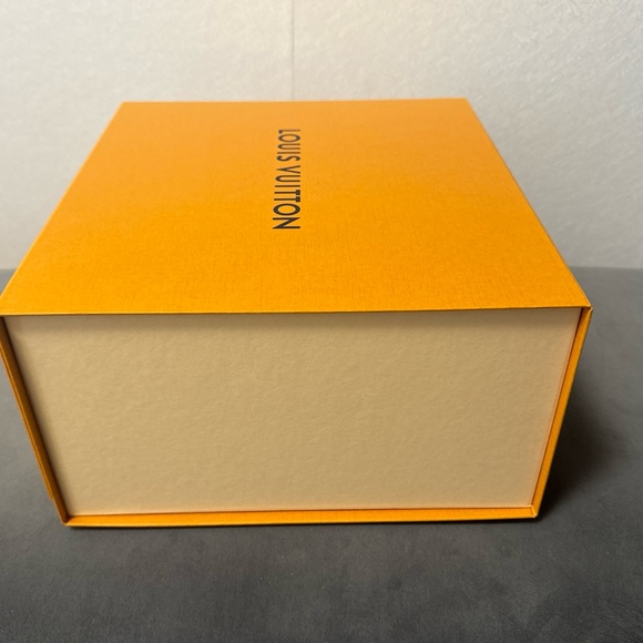 Louis Vuitton Empty Magnetic Box Orange . 11.75”x10.75”x6” - Picture 5 of 10